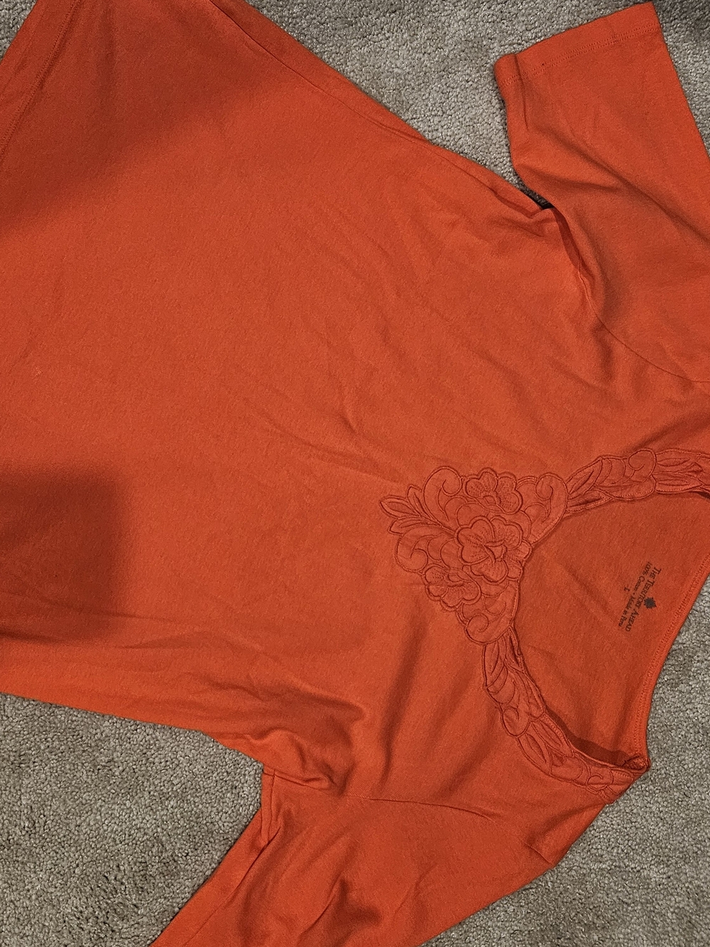Coral Floral Embroidered Scoop Neck Tee The Territory Ahead L